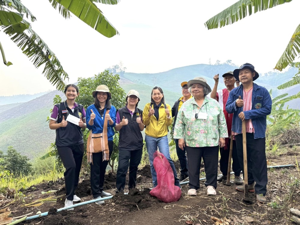ติดตามผลการบูรณาการส่งเสริมการปลูกสมุนไพร 