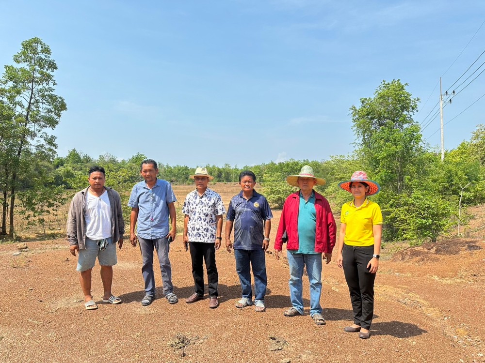 ลงพื้นที่สำรวจความเดือนร้อนด้านภัยแล้งและสำรวจจุดก่อสร้างโครงการก่อสร้างระบบกระจายน้ำด้วยพลังงานแสงอาทิตย์
