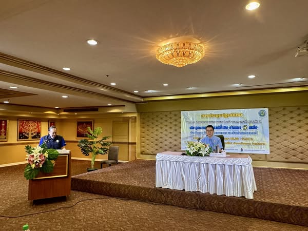 การประชุมปฐมนิเทศ โครงการศึกษาความเหมาะสมและประเมินผลกระทบสิ่งแวดล้อมประตูระบายน้ำในแม่น้ำปิง จำนวน 3 แห่ง จังหวัดตาก จังหวัดกำแพงเพชร และจังหวัดนครสวรรค์